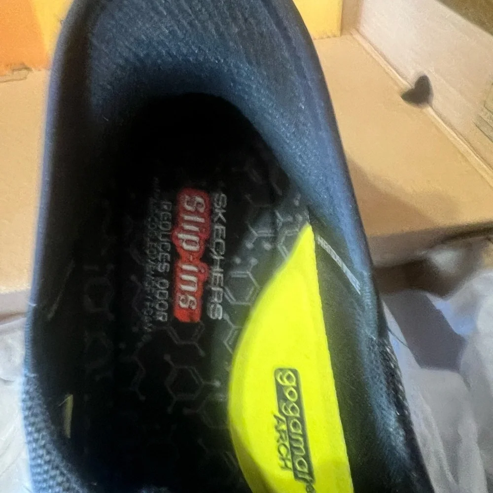 Skechers Slip-Ins Athletic Knit Sneakers in Charcoal Gray- new never worn